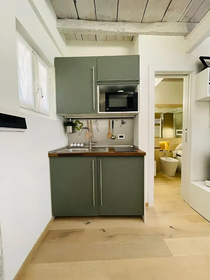 Special Rent Apartment - Relax&Green - Ospedale San Raffale&Bicocca Italy
